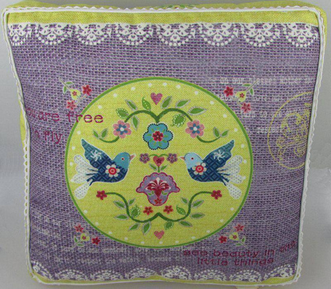 Poduszka z ptaszkami fioletowo zółta