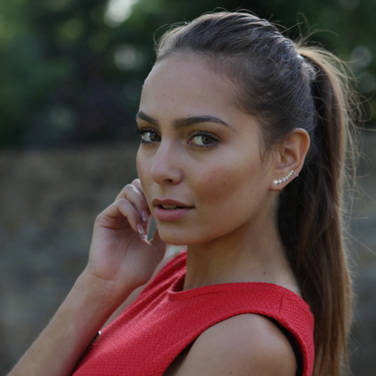 MINET Kolczyki srebrne z białymi cyrkoniami