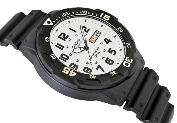 Zegarek Casio MRW-200H-7BVDF 10 Bar
