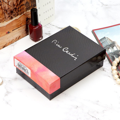 Średni skórzany portfel damski PIERRE CARDIN 