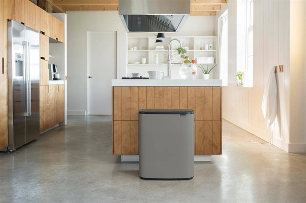 Kosz na śmieci Touch Bin BO 60l mineralny szary 223129