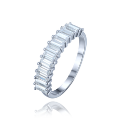 MINET Luksusowy pierścien srebrny z białymi cyrkoniami wielkość 15