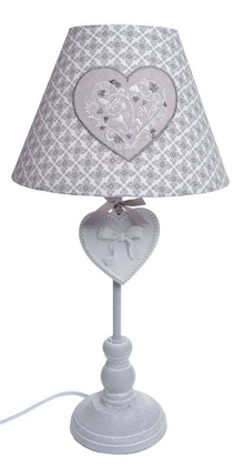 Lampa drewniana biało-szara z haftowanym sercem