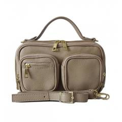 Zgrabny elegancki kuferek, listonoszka kieszonki A5 złote okucia Vera Pelle Beżowa VPMC15T