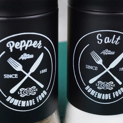 Przyprawnik solniczka pieprzniczka czarny zestaw 2 el.