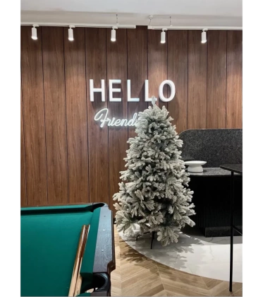 Choinka sztuczna PE02 150 cm biała  ośnieżona  z metalowym stojakiem