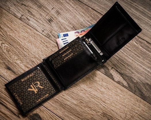 Elegancki portfel męski z dużą sekcją na dokumenty