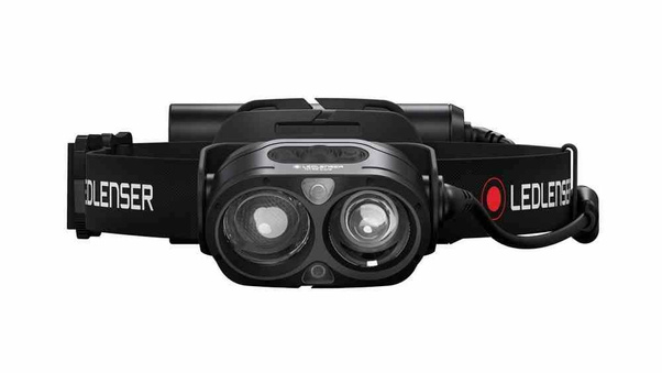 Latarka Ledlenser H19R Core