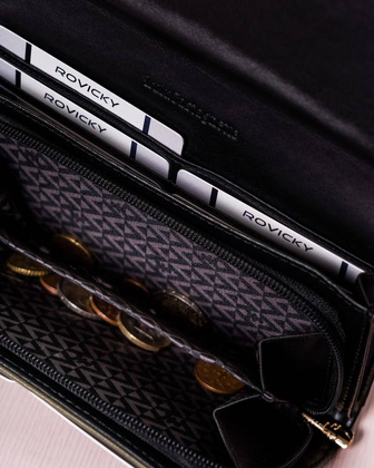 Duży portfel damski z kopertową klapą