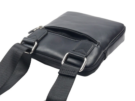 Torba na ramię Aeronautica Militare Performance Czarna 