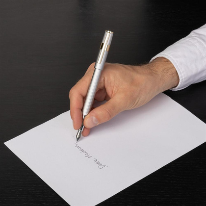 Wieczne pióro Gear Pinstripe Silver / Gold