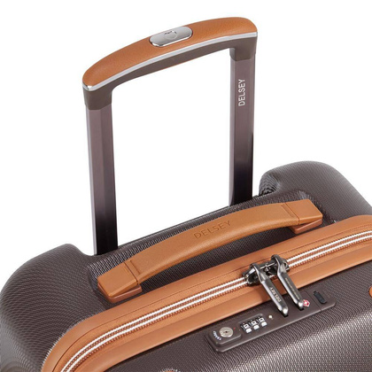 Delsey Chatelet Air 2.0 Mała twarda brązowa walizka kabinowa na kółkach 55 cm
