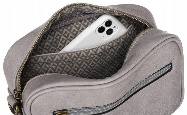 Stylowa listonoszka damska ze skóry ekologicznej