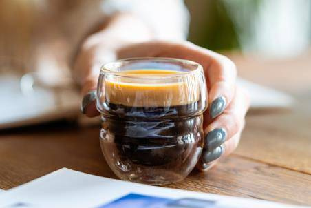 2 szklanki do espresso z podwójną ścianką 70 ml Sferico 7947