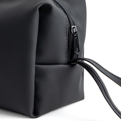 Kosmetyczka z PU / Well