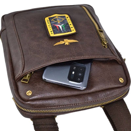 Torba na ramię AERONAUTICA MILITARE Pilot Brązowa