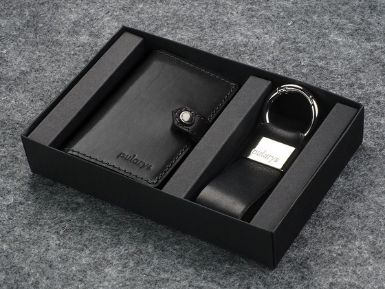 Portfel HIKER  w zestawie z brelokiem 2113