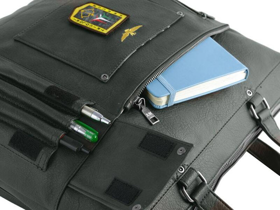 Torba miejska na laptop 16' AERONAUTICA MILITARE Pilot Czarna