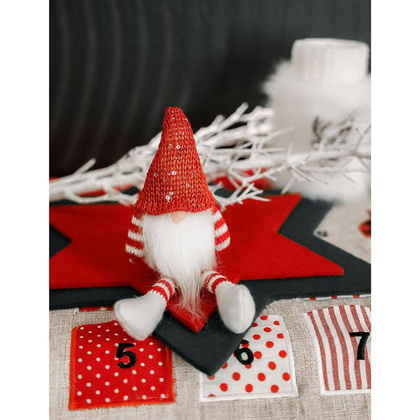 MIKOŁAJ DEKORACYJNY SIEDZĄCY CZERWONY 13+10