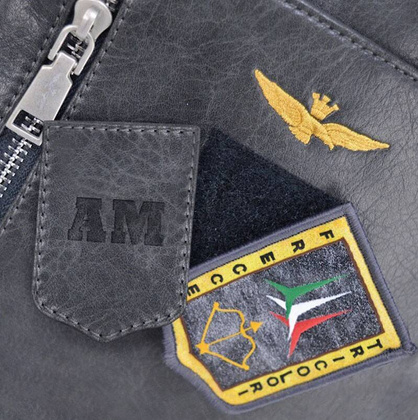 Torba na ramię AERONAUTICA MILITARE Pilot Czarna