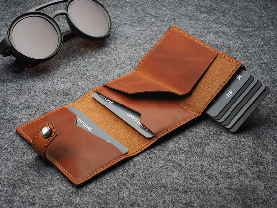 Portfel HIKER for AirTag 2112