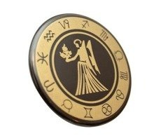 Panna -znak zodiaku - magnes. Śr. 6cm; metal emaliowany - PAN
