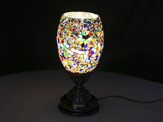 Lampa stołowa - klosz pojedynczy, wielokolorowy