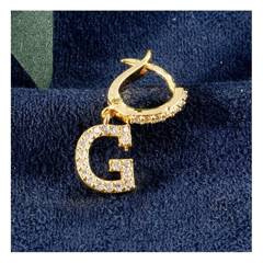 Kolczyki pozłacane literka G KST1683G