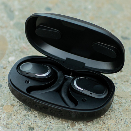 Sluchawki douszne Aerotunes z recyklingu ABS 750 mAh