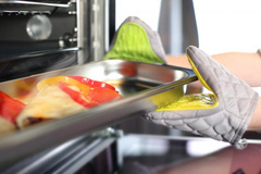 Rękawica kuchenna Livio szaro-zielona 5992