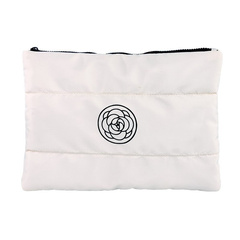 Kosmetyczka damska pikowana duża, wodoodporna biała 22 x 31cm KS144B